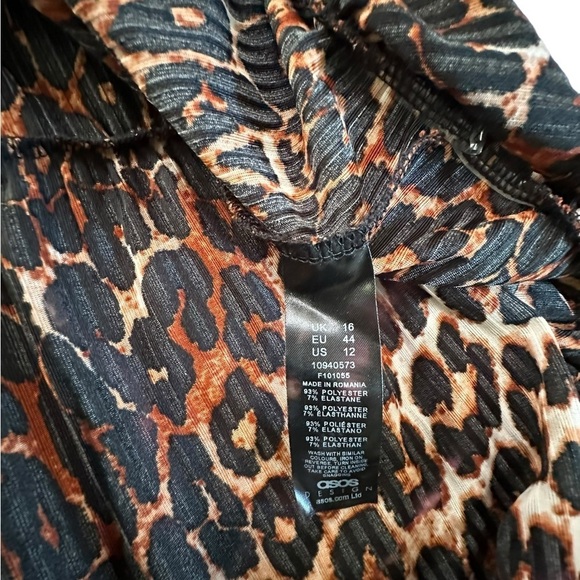 ASOS DESIGN Frill Front Long Sleeve Mini Smock Dress Leopard Print Size 12 - Picture 17 of 17